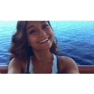 Meet your Posher, Mia